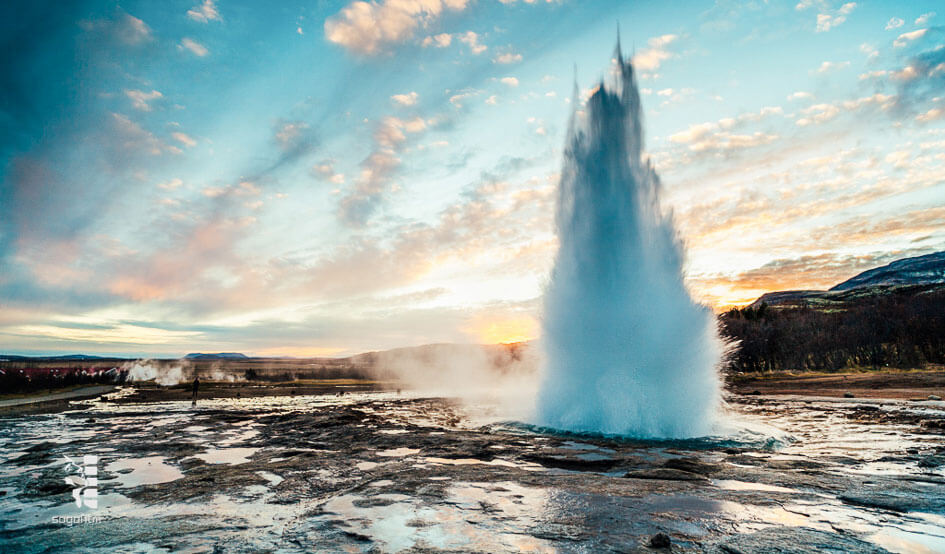 Geysers & Geothermal Areas